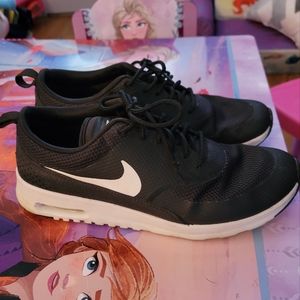 Nike Women's shoes Size 9.5